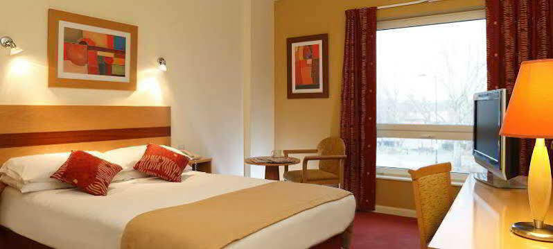 Leonardo Hotel Плімут Екстер'єр фото